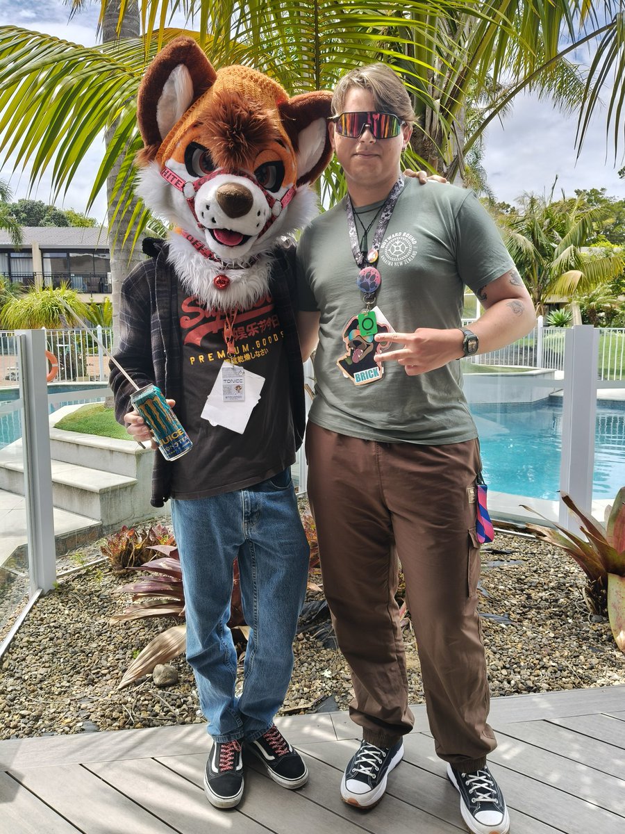 Huntawaybrick tweet media