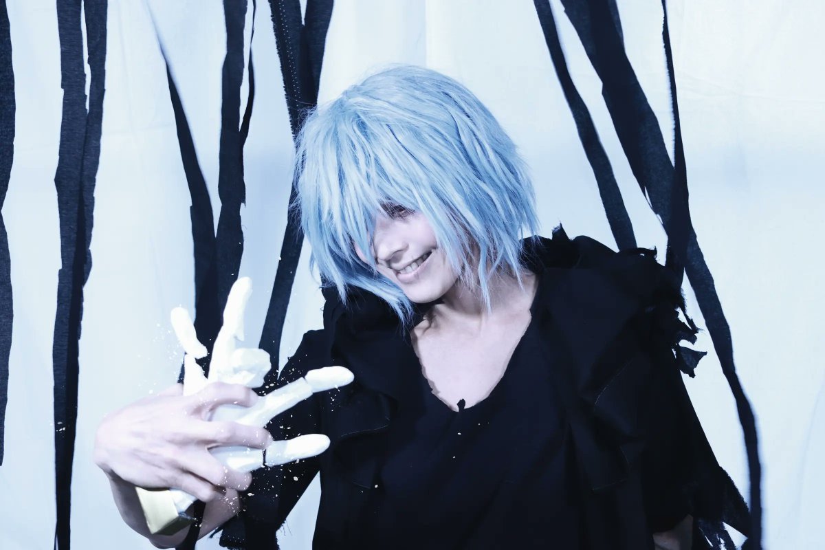 かとり tweet media