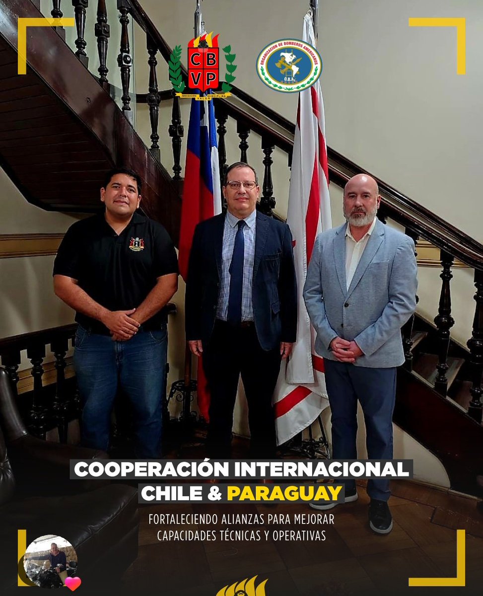 Super_CBS_Chile's tweet image. Reunión con el Vicepdte Nacional del #CBVP, 🇵🇾 Cap. Ppal. Gabriel Alcazar, en #Chile @cbs1863 y con el Insp. Eugenio Castro, del Dpto de Transformación Digital y Tecnología. Incluyó visitas a instalaciones emblemáticas, consolidando así un paso significativo hacia la integración.