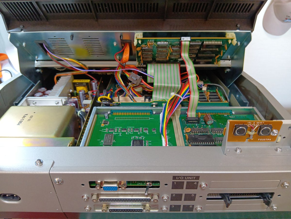 kitahei88 さんのMZ-80BをMZ-2000にする改造SKGC-ForMZ-80Bが出来た