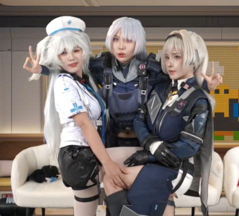 YZsFerrari's tweet image. URNC scientists are still trying to determine what Paradeus-derived hallucinogens were fueling the Corposant cosplay streams (and were voiced)