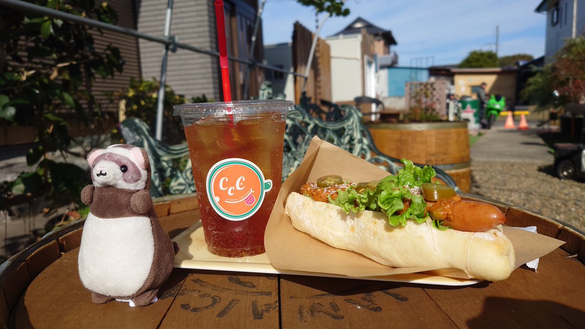 5RGqDpCgJqFjWDH's tweet image. お昼お昼ŧ‹&quot;ŧ‹&quot;(・ч・)ŧ‹&quot;ŧ‹&quot;
今日は暖か( ´ㅂ` )☀

#CCC🌭 #chika_chan_chi