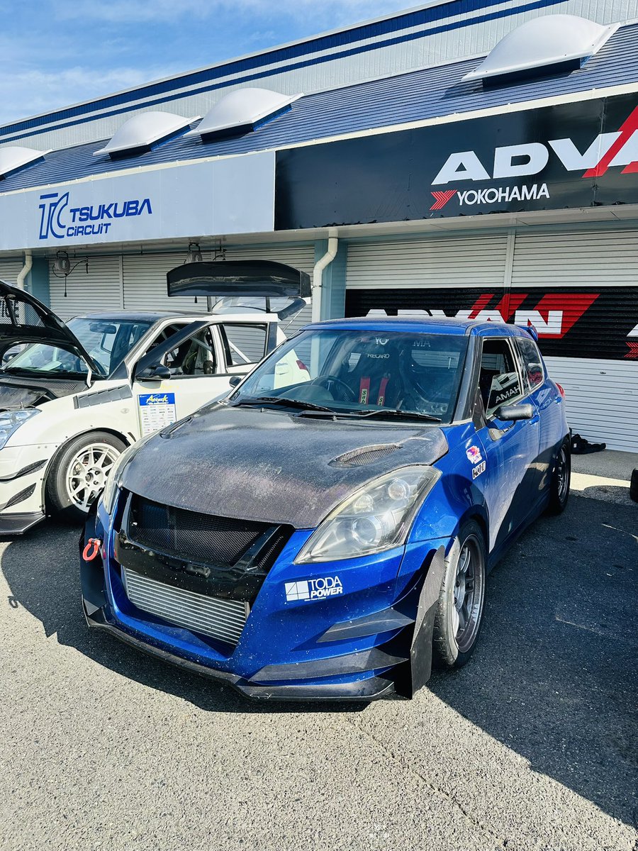 走る前のワクワクとか、楽しそう、じゃなくて。

なんだか断頭台に首突っ込んだ気分😇

とりあえずのタイム計測と、最高速チャレンジ🥹