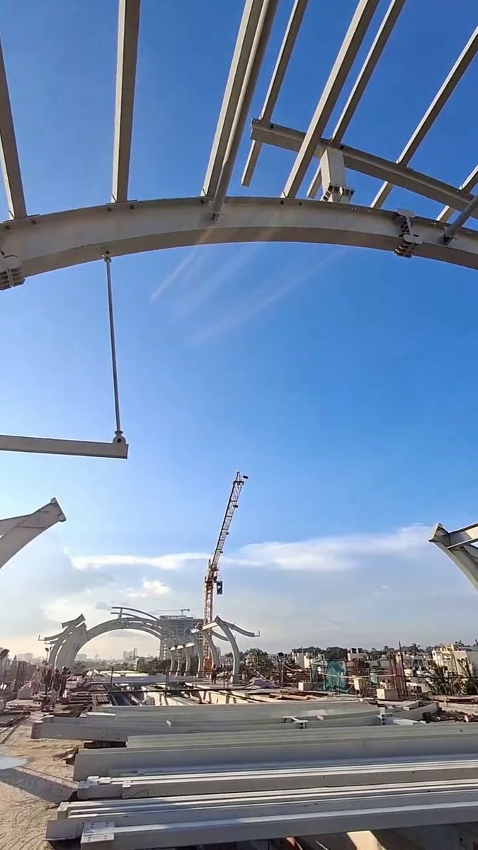 VarthurCitizens's tweet photo. 🚨 Roof truss work begins at #HSR Layout Station- a reminder that #Bengaluru commuters have waited long enough. Progress is welcome, but timelines must be transparent and delays no longer excused. @OfficialBMRCL #NammaMetro @ChristinMP_ @TVMohandasPai @kiranshaw @blrmetrotracker https://t.co/F4MHTRYWTZ