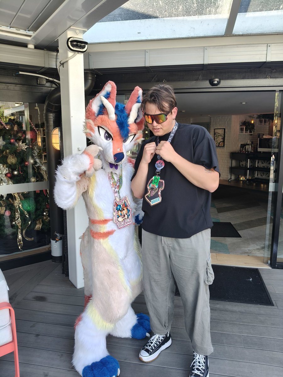 Huntawaybrick tweet media