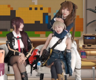 YZsFerrari's tweet image. URNC scientists are still trying to determine what Paradeus-derived hallucinogens were fueling the Corposant cosplay streams (and were voiced)