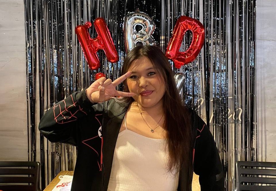 ayi 🦢 ★ tweet media