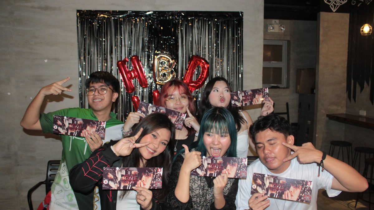 ayi 🦢 ★ tweet media