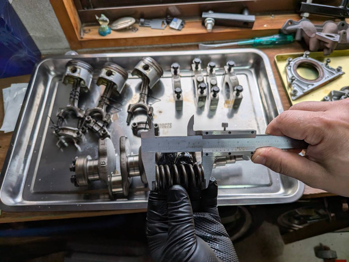 AZ167971606's tweet image. 1本だけ基準値下回ってる🤣
#az1自家焙煎珈琲野郎
#MAZDA
#F6A