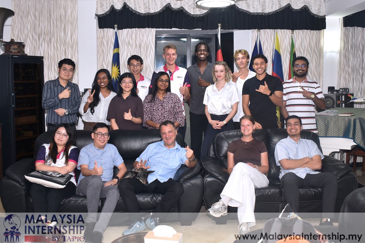 Internship in Malaysia tweet media