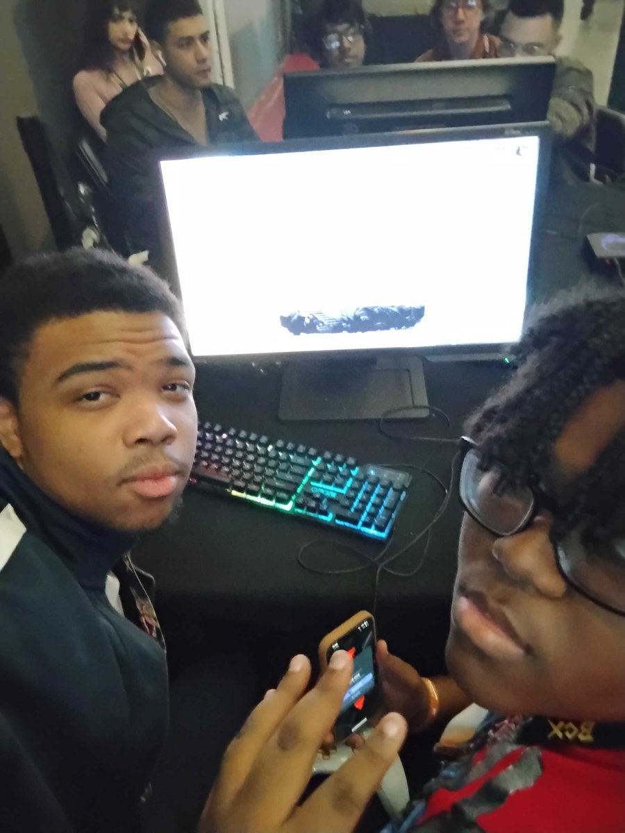 thetruetrident tweet media