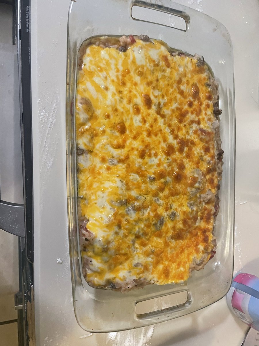 EP_Lee00's tweet photo. It’s been a few weeks since I’ve been able to make her a nice dinner. But, here’s a traditional Cherokee Casserole and Cherokee Fry Bread. I forgot to make grape dumplings. So, we had a few bottles of wine instead. #NativeAmerican #NativeAmerican #Cherokee #cookingformom #Foodie https://t.co/AOyxHTN3zL