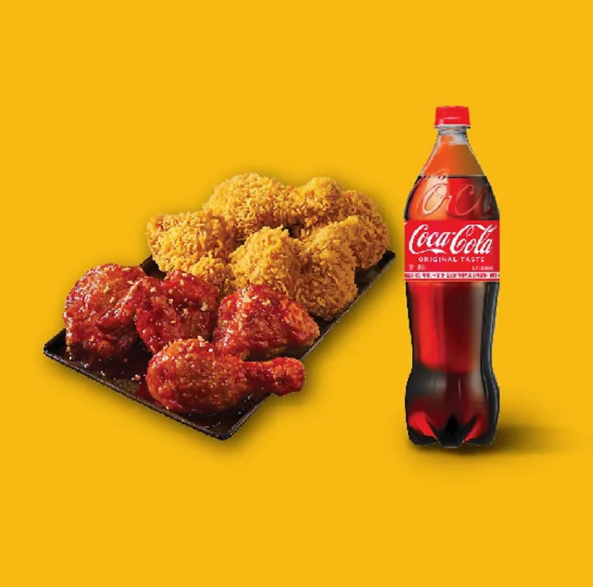 sam_yu0k's tweet image. 🥂RT 이벤트🥂

다가오는 본진 입덕 2주년 기념, 지금 하고 계신 극의 전관을 기원하면서 알티 이벤트를 진행합니다!

추첨을 통해,
- 저의 최애 치킨 BBQ 황올 반 양념 반 (1명)
- 투썸 스트로베리 초콜릿 생크림 + 아메리카노 (1명)

총 두 분께 기프티콘을 드립니다🍗🍽️🍰

- 알계/거래계❌
-…