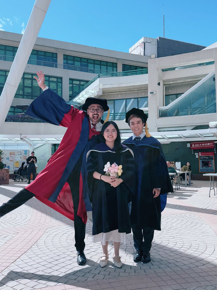 pan_yying's tweet image. Officially Graduated! 🎓✨ Huge thanks to @ECE_EdUHK , my principal supervisor @Dr_A_Bautista, my associate supervisors, and all my friends &amp;amp; colleagues. Couldn&apos;t have done it without you. Here&apos;s to the next adventure! 🍻🥂#PhDone #ece #graduation