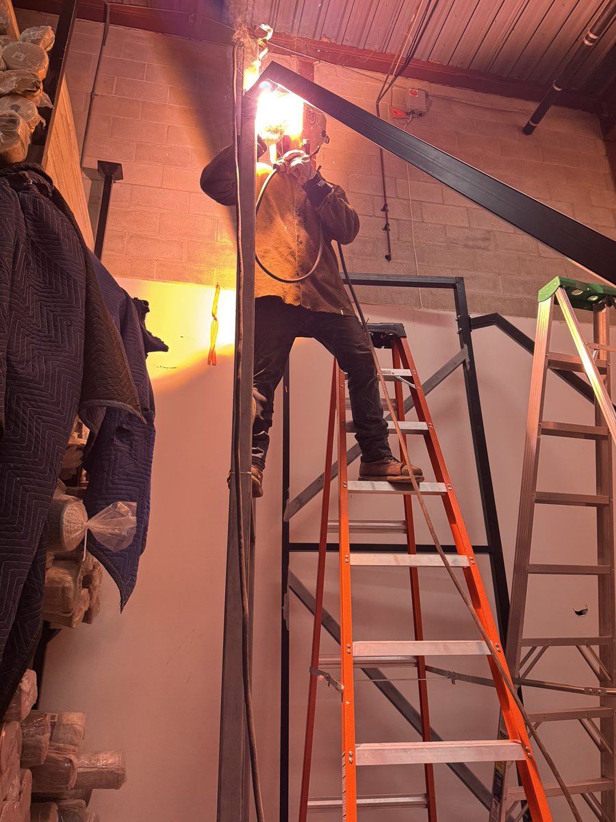 CairoInCanada (@justinmyskiw) on Twitter photo 