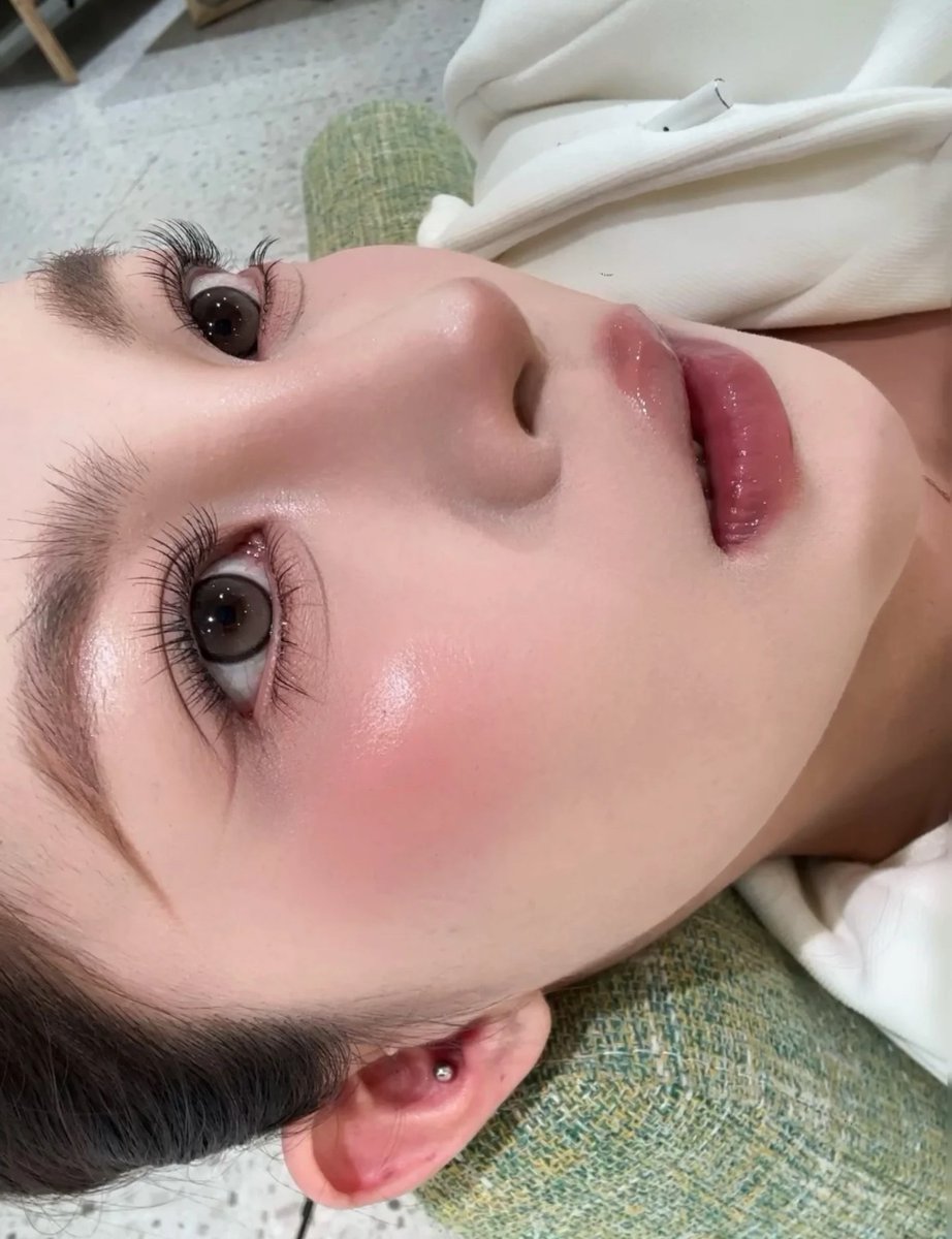 良家妓 tweet media