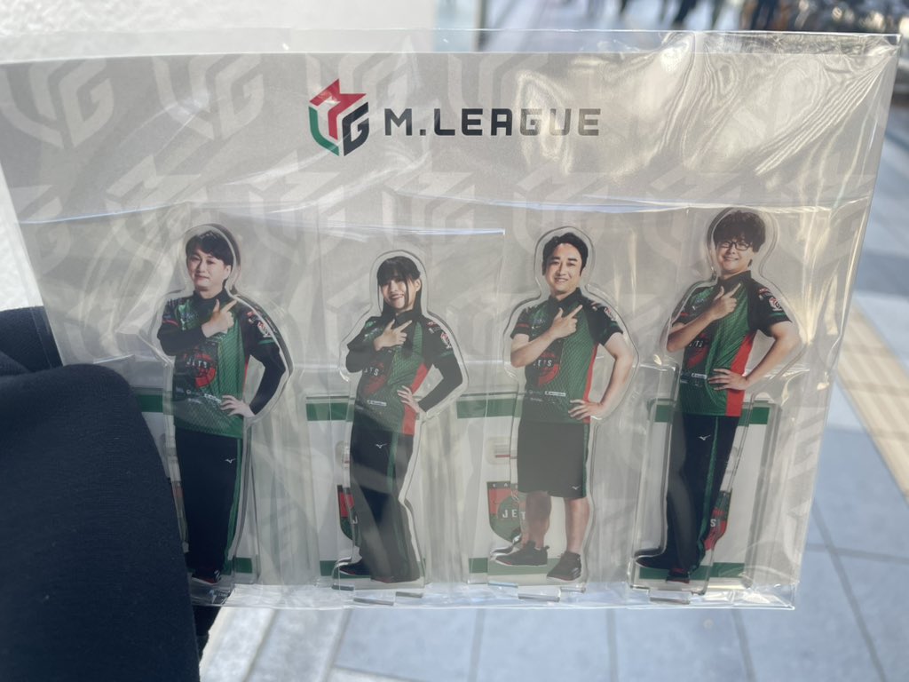 mymznya's tweet image. EARTHJETSゲットしたのよ✊💖可愛すぎてずっとテンション高かったwいつかはご本人様たちにお会いしたいな🥺
 #アースジェッツ