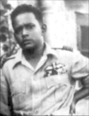 AnchitGupta9's tweet image. Gp Capt Ezra D’Sylva Masillamani: Brilliant, War decorated… and dismissed

I am going to indulge one more day in Uhtred’s “destiny is all” mood. Today marks the birth anniversary of Ezra D’Sylva Masillamani (1774), born on 24 Nov 1922 and commissioned into the IAF with the 10th…