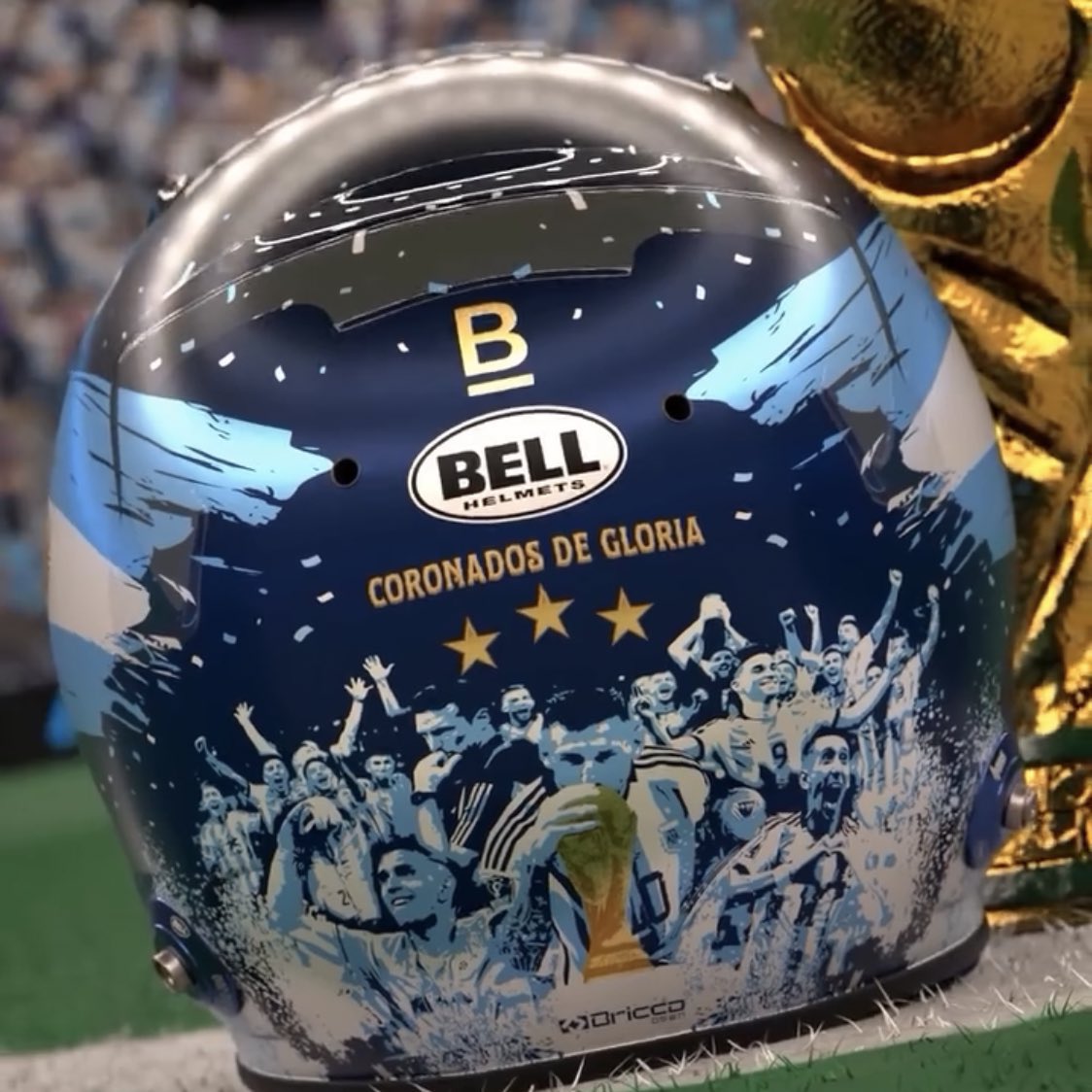 francopoints's tweet image. Semana de carrera y se viene Qatar. 🇶🇦

Es el mejor momento para recordar este TREMENDO casco que uso Franco Colapinto el año pasado. 🇦🇷

CASCO MÁS ARGENTINO NO SE CONSIGUE 😮‍💨