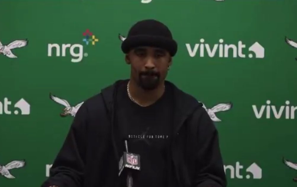 pheaglescentral's tweet image. “No.”

— Jalen Hurts when asked if he’s surprised that the Eagles offense hasn’t found consistency 

😬
