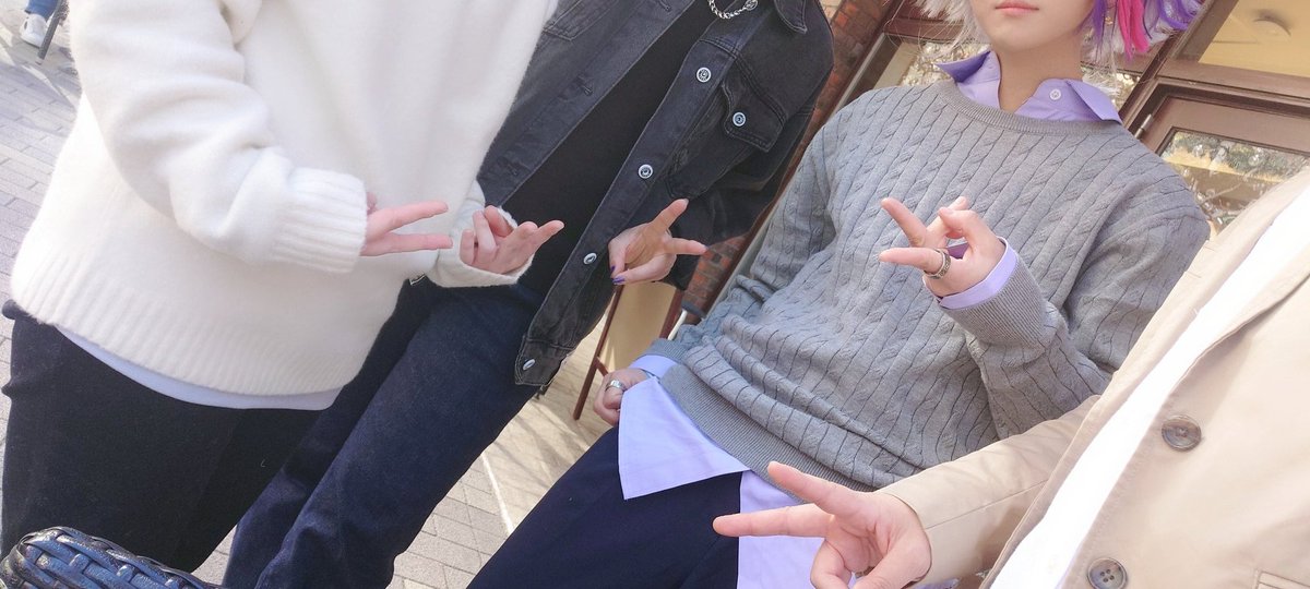 てでしなう！
今日は４人でいるよ〜
初出し🌞