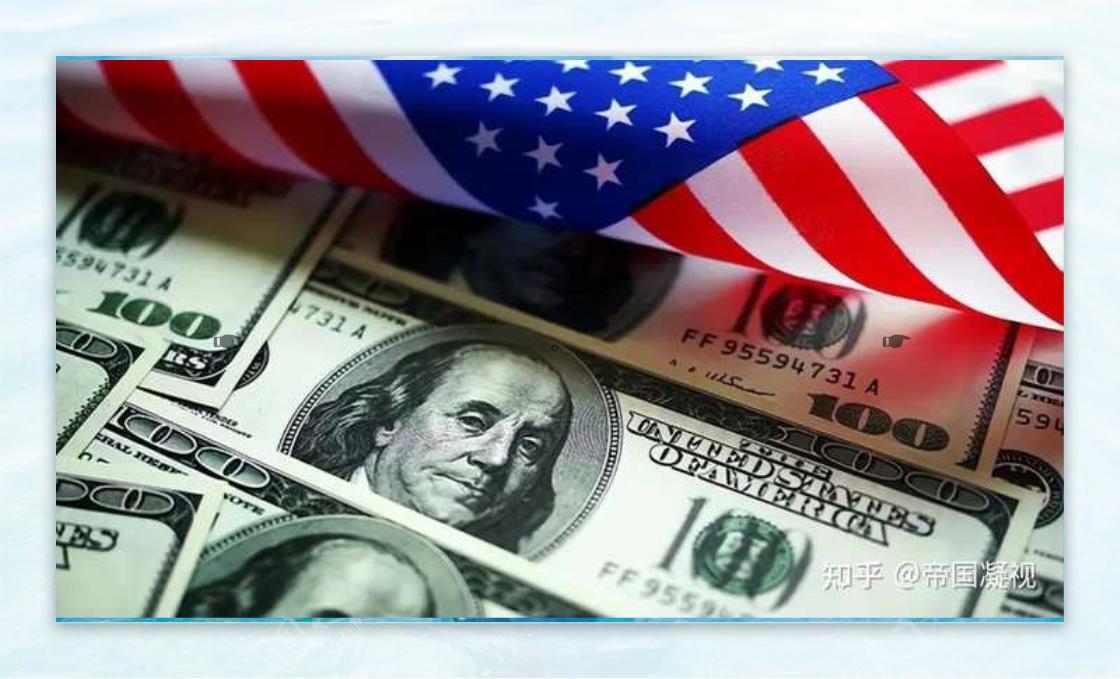 Think_Differr's tweet image. 🎑Clouds float, in the blue.🧵Spiderweb catches dewdrops