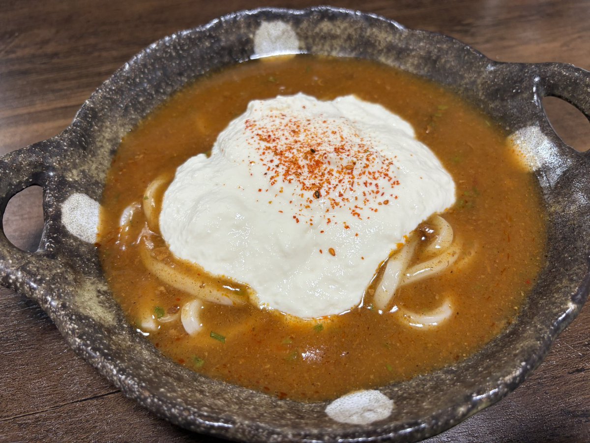 TikTokで流行ってるらしい？クリーミー麻婆豆腐うどん作ってみた