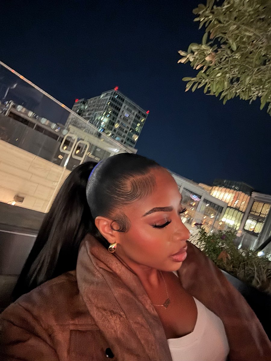 Kaychelle👑 tweet media