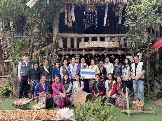 PBP_CIPC's tweet photo. #GreenDevelopmentandESGPractices
CGN's "Firefly Program" introduces Chinese-style poverty alleviation wisdom  to Laos, and carries out initiatives such as clean energy development, skills training, and people's livelihood improvement. https://t.co/PexcXiEGoG