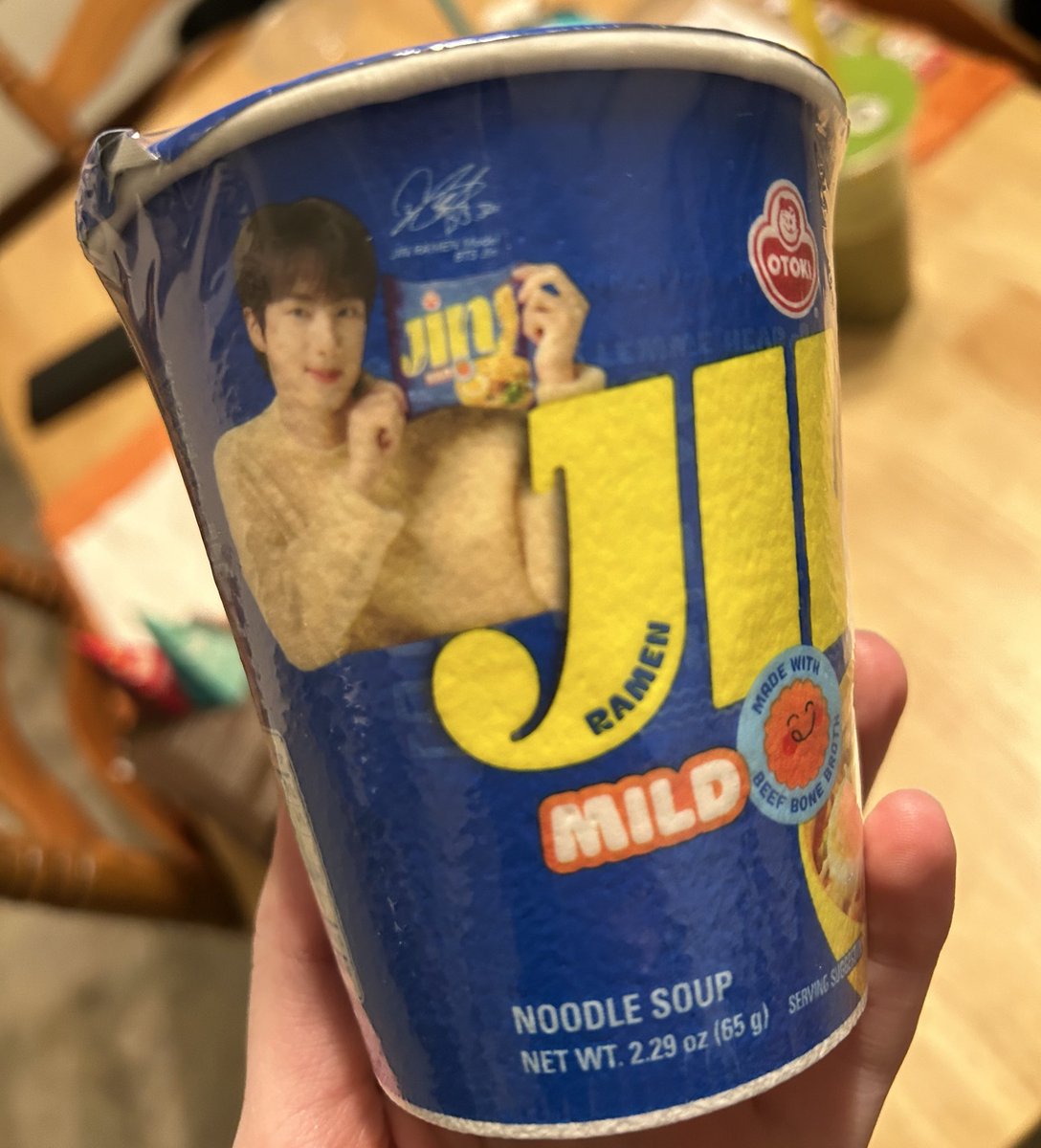 lesbianbts's tweet image. #eatjin