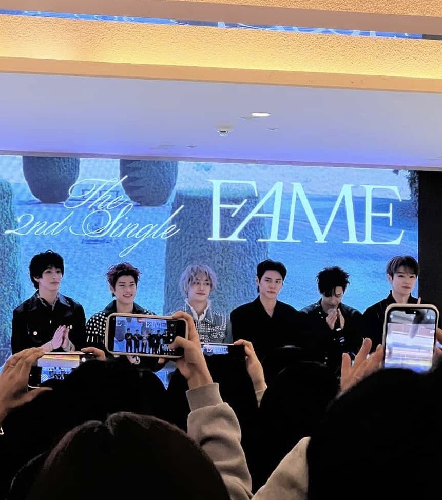 riize_popbase's tweet image. RIIZE at today&apos;s company event.