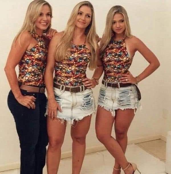Abuela (56), hija (38) y nieta (19).