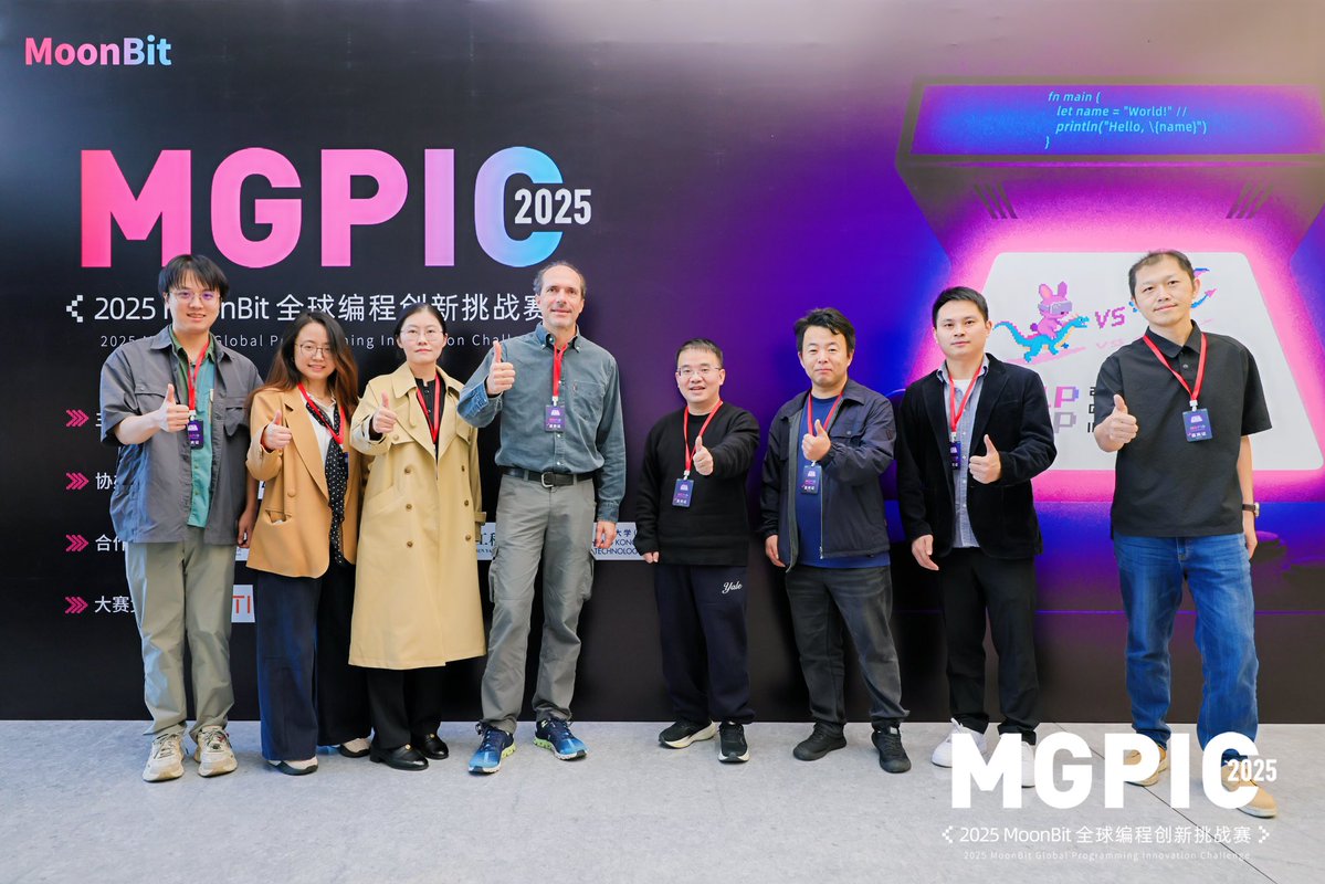 i5ting's tweet image. 今年moonbit编程大赛，有一个游戏作品做的非常到位，产品思路和交互我是给了满分的，另外基于selena引擎和box2d物理引擎等技术栈也是非常专业的，让我眼前一亮，没想到moonbit生态已恐怖如斯，发展太快了。
感谢各位学术界大佬带我k歌，太欢乐了