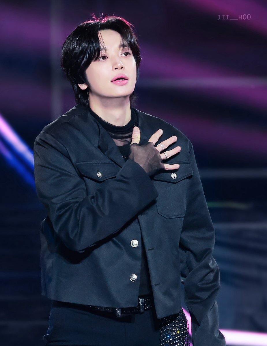 251122 한터뮤직페스티벌

이뽀니선배님이잖아

#틴탑 #니엘