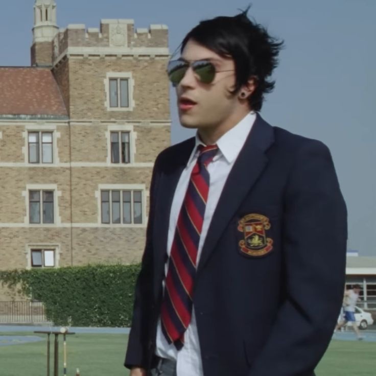 frerardsarchive's tweet image. 