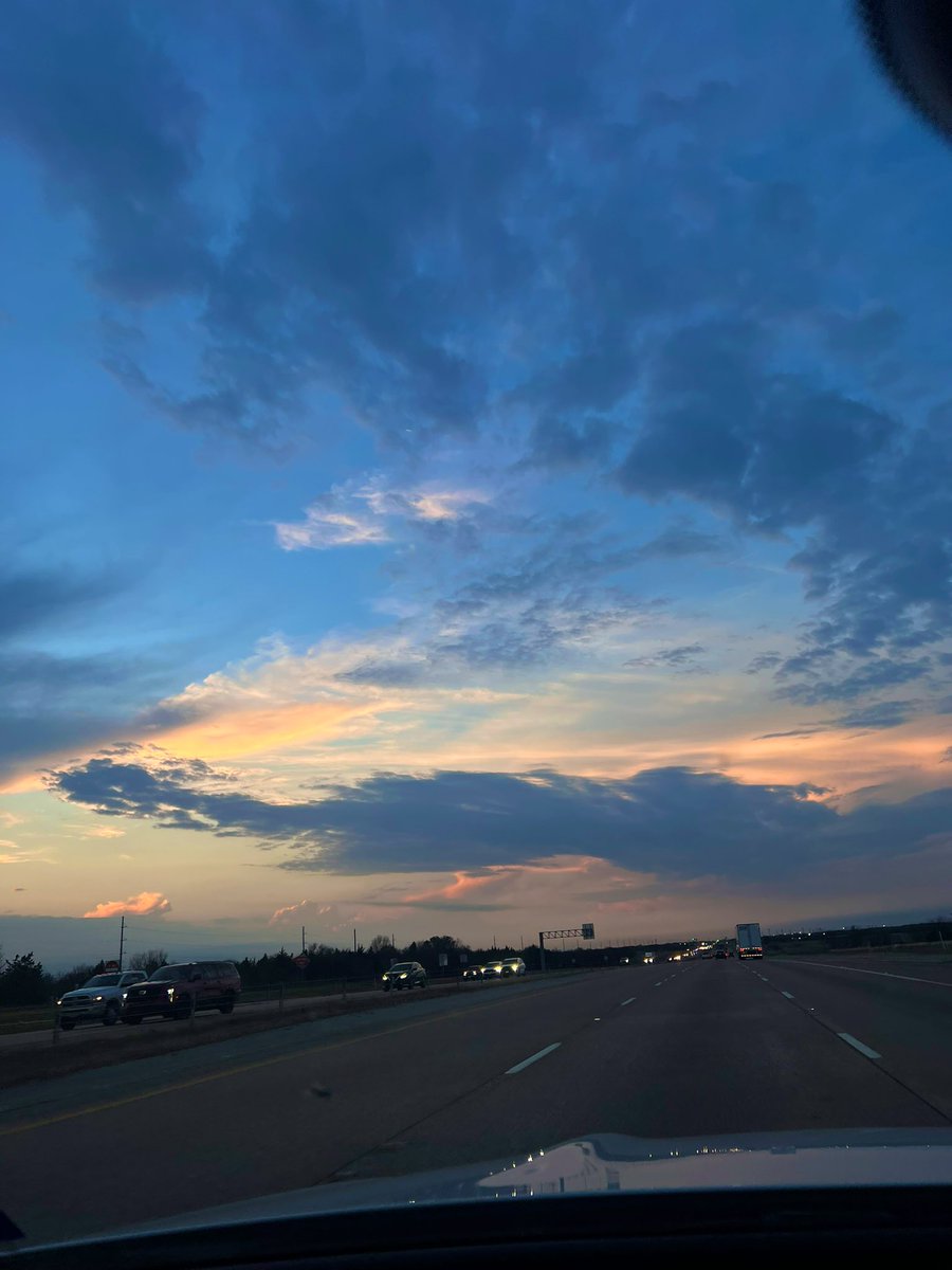 yelly2595's tweet image. Missing Houston already 💙 #BellyFull #HeartFull #Blues #HtownHoldItDown #SeeYaNextWeekend #Hashtags #Bye