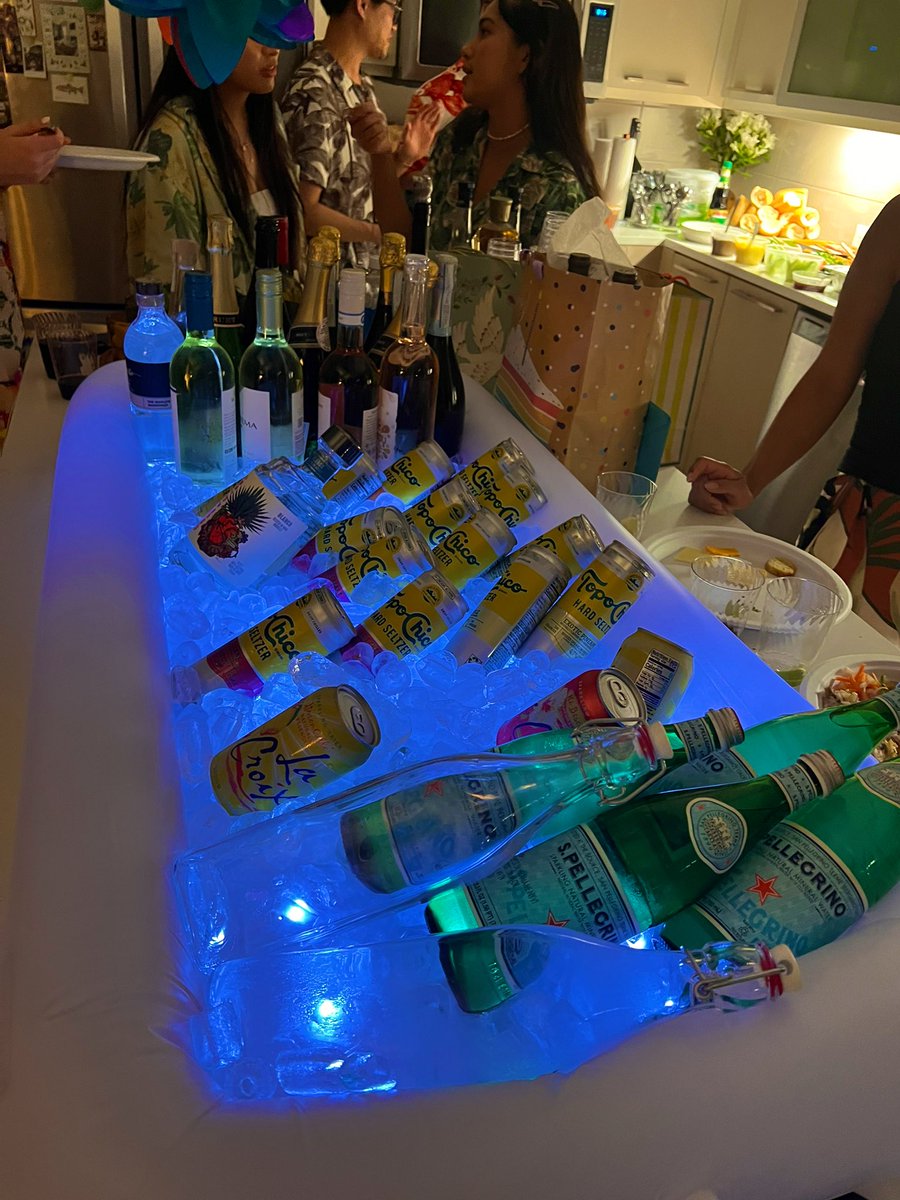 yelly2595's tweet image. Missing Houston already 💙 #BellyFull #HeartFull #Blues #HtownHoldItDown #SeeYaNextWeekend #Hashtags #Bye