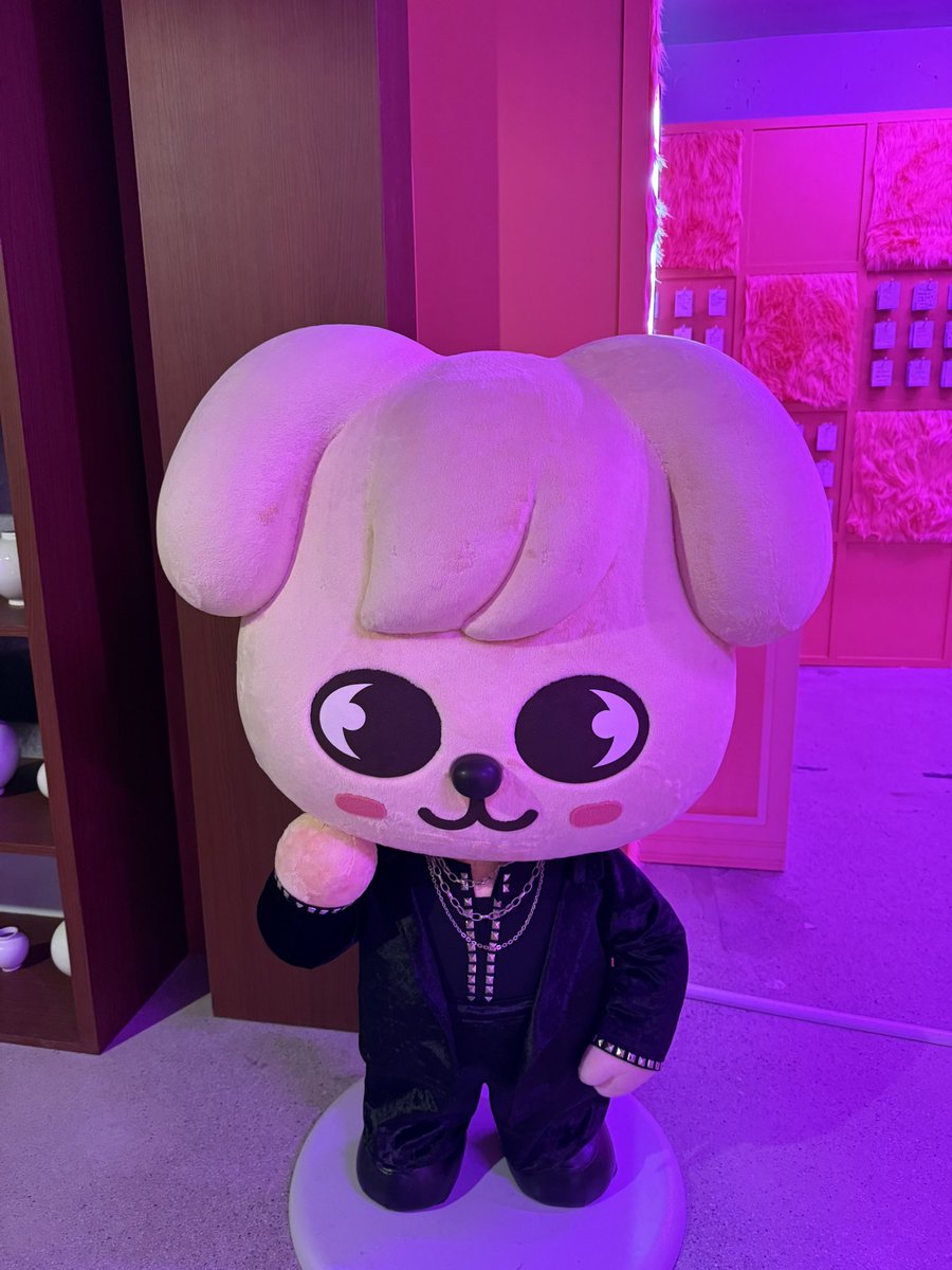 tychristy2000's tweet photo. #StrayKids #스트레이키즈 #Do_It #신선놀음 #SKZ_DO_IT_POPUP #사운드웨이브 #SOUNDWAVE https://t.co/Xng5QiCUkq