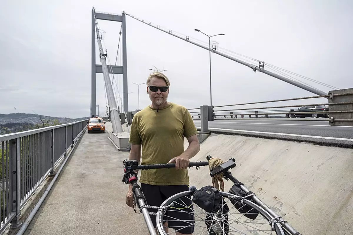 British man is about to finish walk around the world that has taken him 27 years