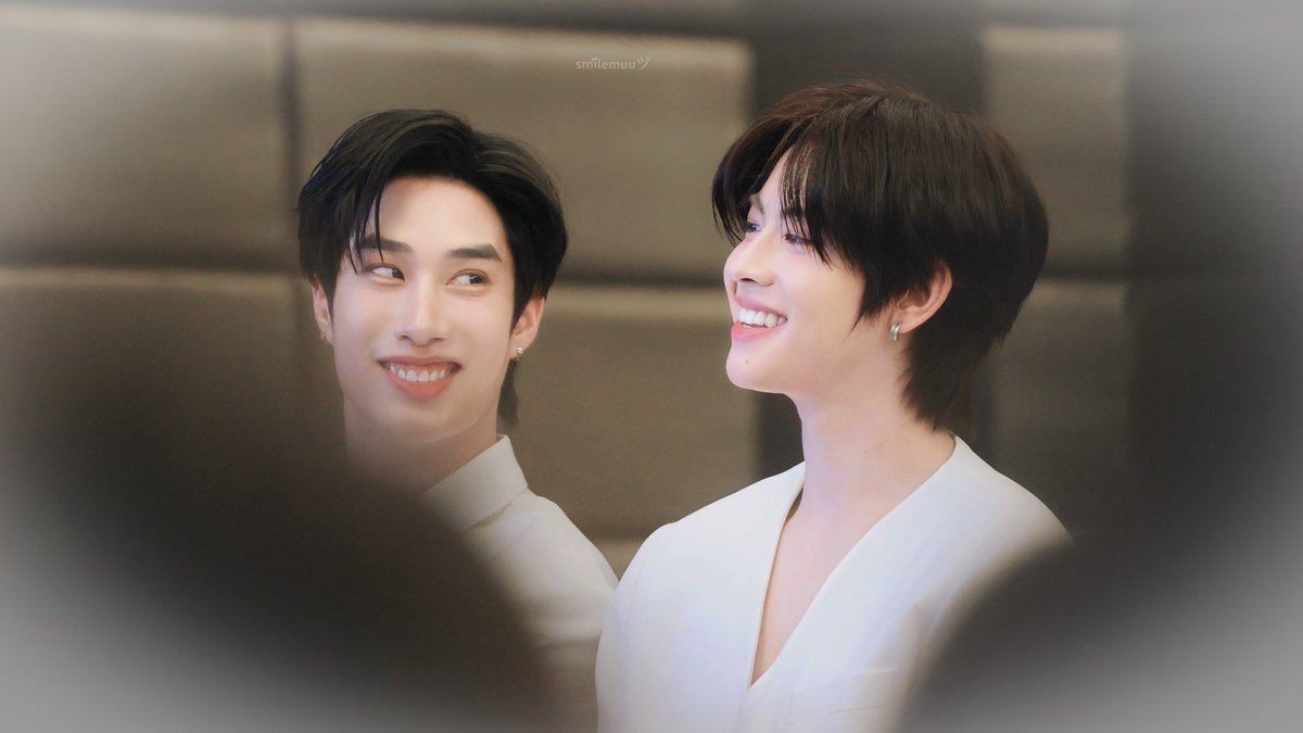 mixmumu's tweet photo. มติมันท์รักวรรณกรมากเลยนี่นา 🫳🏻 https://t.co/sDRcG1zkNM