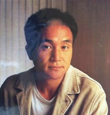 カフェのピンバッジ 飾れるようにしてみたけど 苦労した割に微妙…… 私