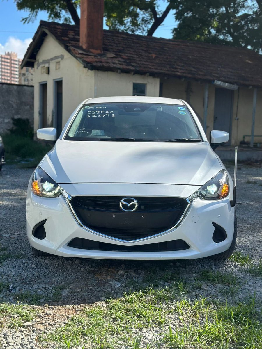 alasirimotors's tweet image. PROCESS OF BUYING A SECOND HAND VEHICLE IN KENYA. 

BUYING 

* Shop around. do not rush. Two weeks of ground work is enough. 

*Approach showrooms for repossessed units or get in touch with a bank for the same. 

* Go with a mechanic who can and should give a sober overview of…