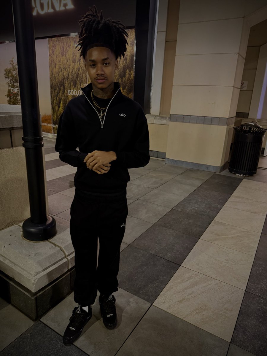 d1 hooper tweet media