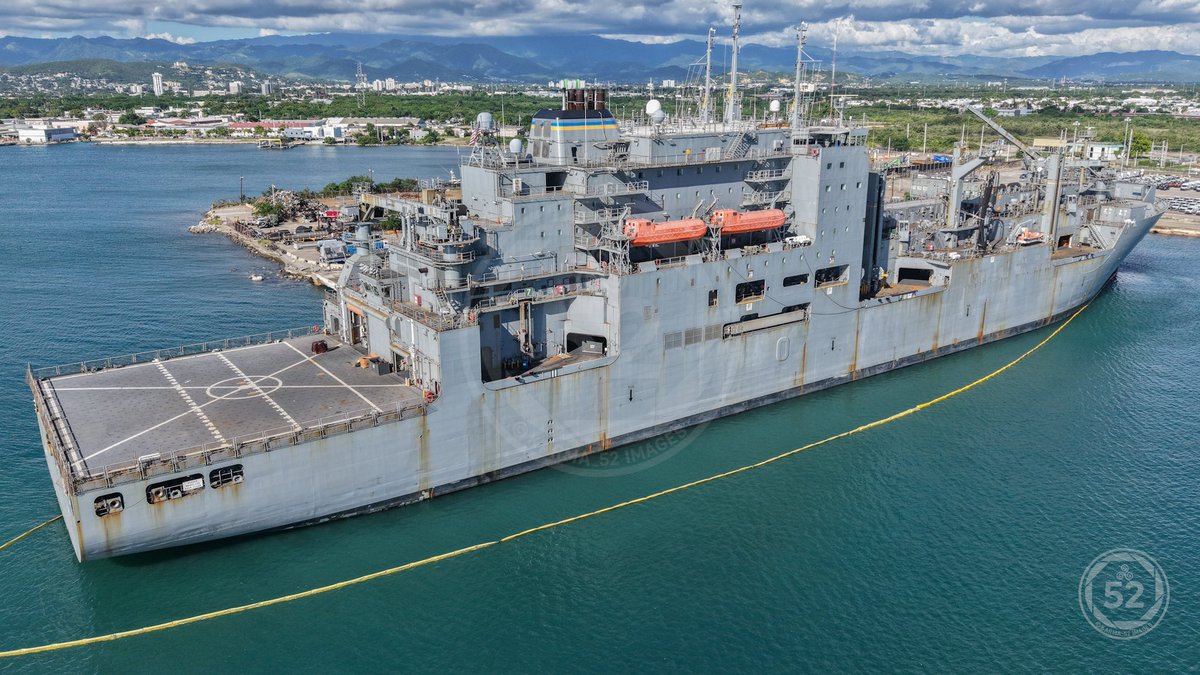 Karma52images's tweet photo. USNS Robert E. Peary, a support ship for the #USNavy , is seen at Ponce’s Port of America on 11/23/2025
#ship #navy #ponce #usns #FreeVenezuela #southernspear #operationsouthernspear #Venezuela #military https://t.co/KYv3YjN1Uc