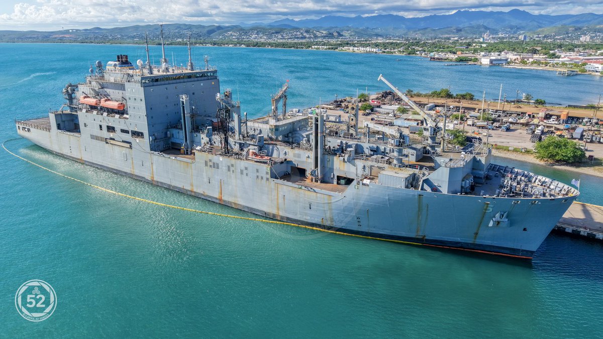 Karma52images's tweet photo. USNS Robert E. Peary, a support ship for the #USNavy , is seen at Ponce’s Port of America on 11/23/2025
#ship #navy #ponce #usns #FreeVenezuela #southernspear #operationsouthernspear #Venezuela #military https://t.co/KYv3YjN1Uc