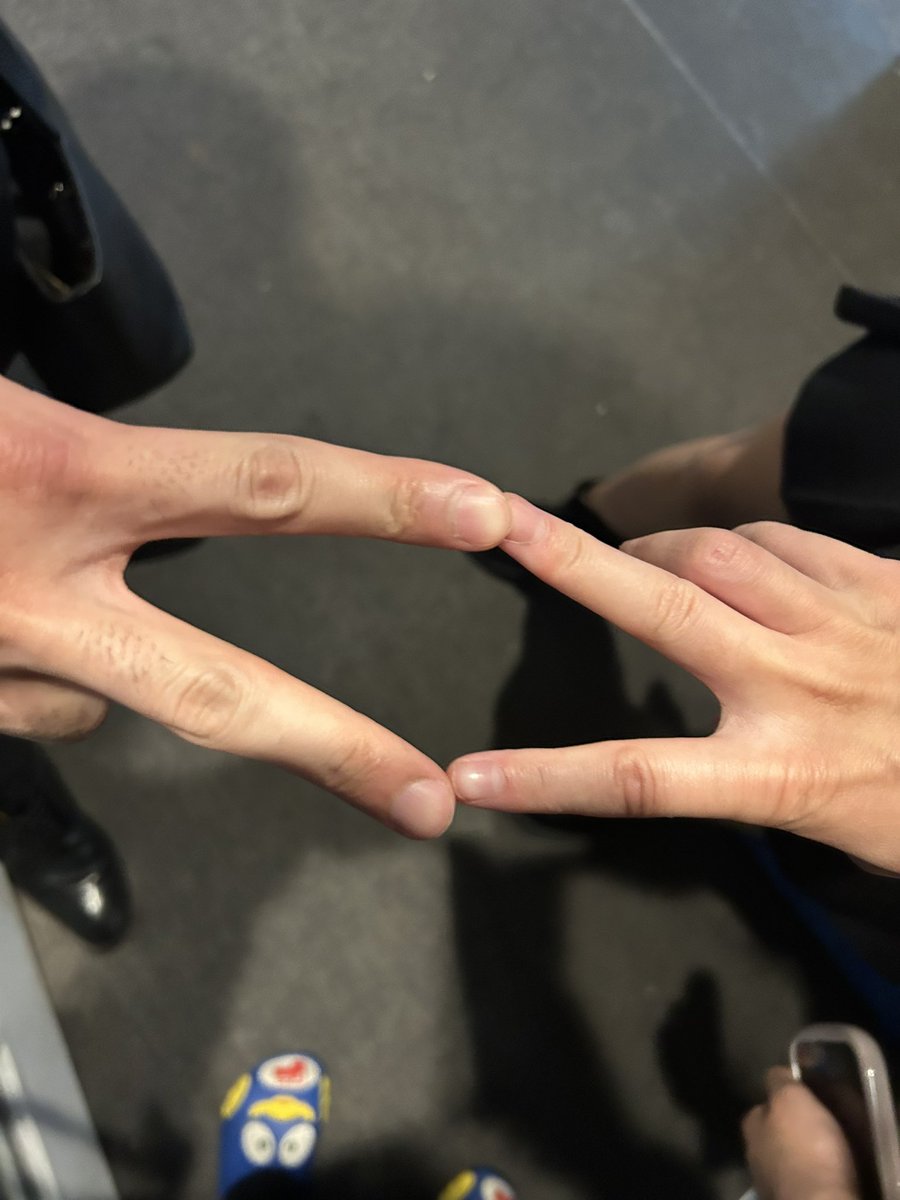 jabberwockshibu's tweet image. 渋谷ジャバウォックOPENしました！             
本日は       

なす        　13:00-20:00  
けんけん    17:00-23:00
ヒサ            23:00-05:00   

でお待ちしております‼️

本日はゲームの日🎮
大感謝ガチャキャンペーンも実施中🎉✨

男性様チャージ料金5,000円（入会金5,000円）…