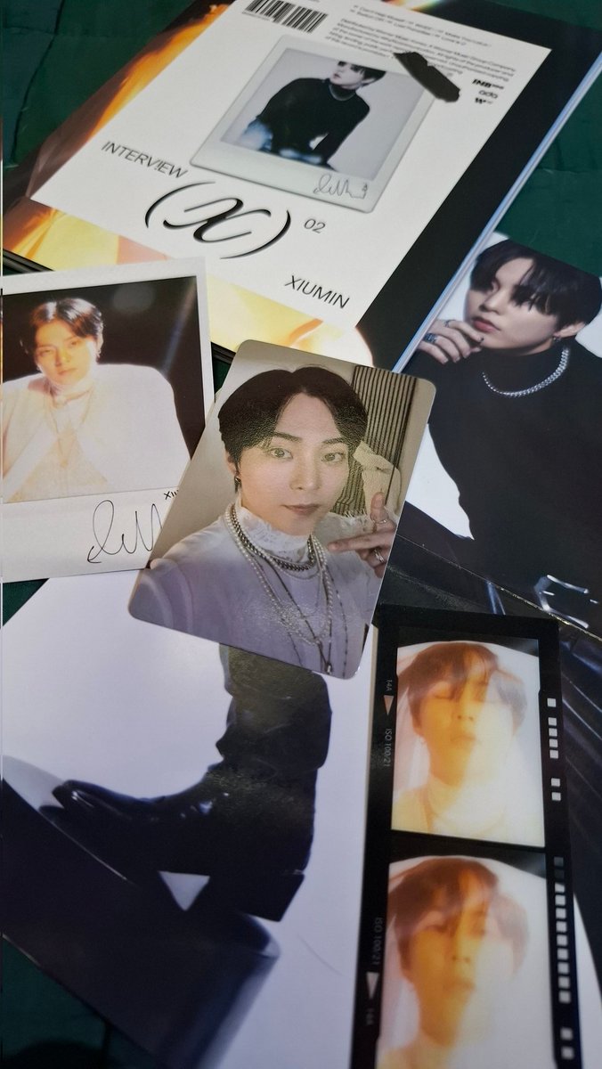 ay_reshiee tweet media