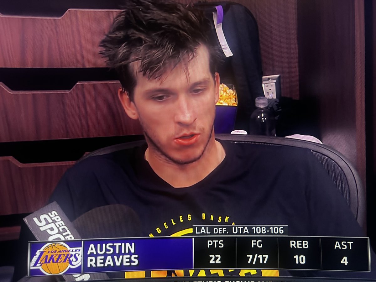 PurpGolded's tweet image. “We obviously missed him [Ayton], but it was next man up mentality, and Maxi came up and changed the game”

MAXI A DEMOOOOON