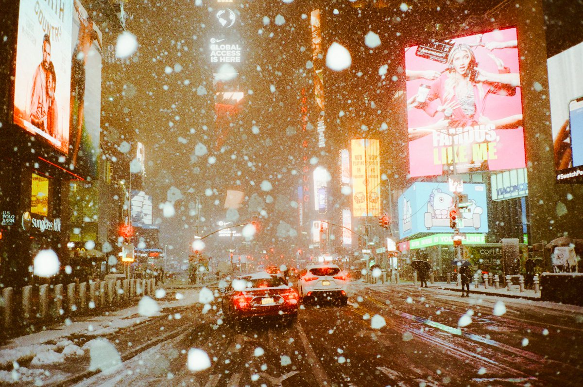 marvinj_lee's tweet image. NYC on 35mm film
Comment below your fav 1-4