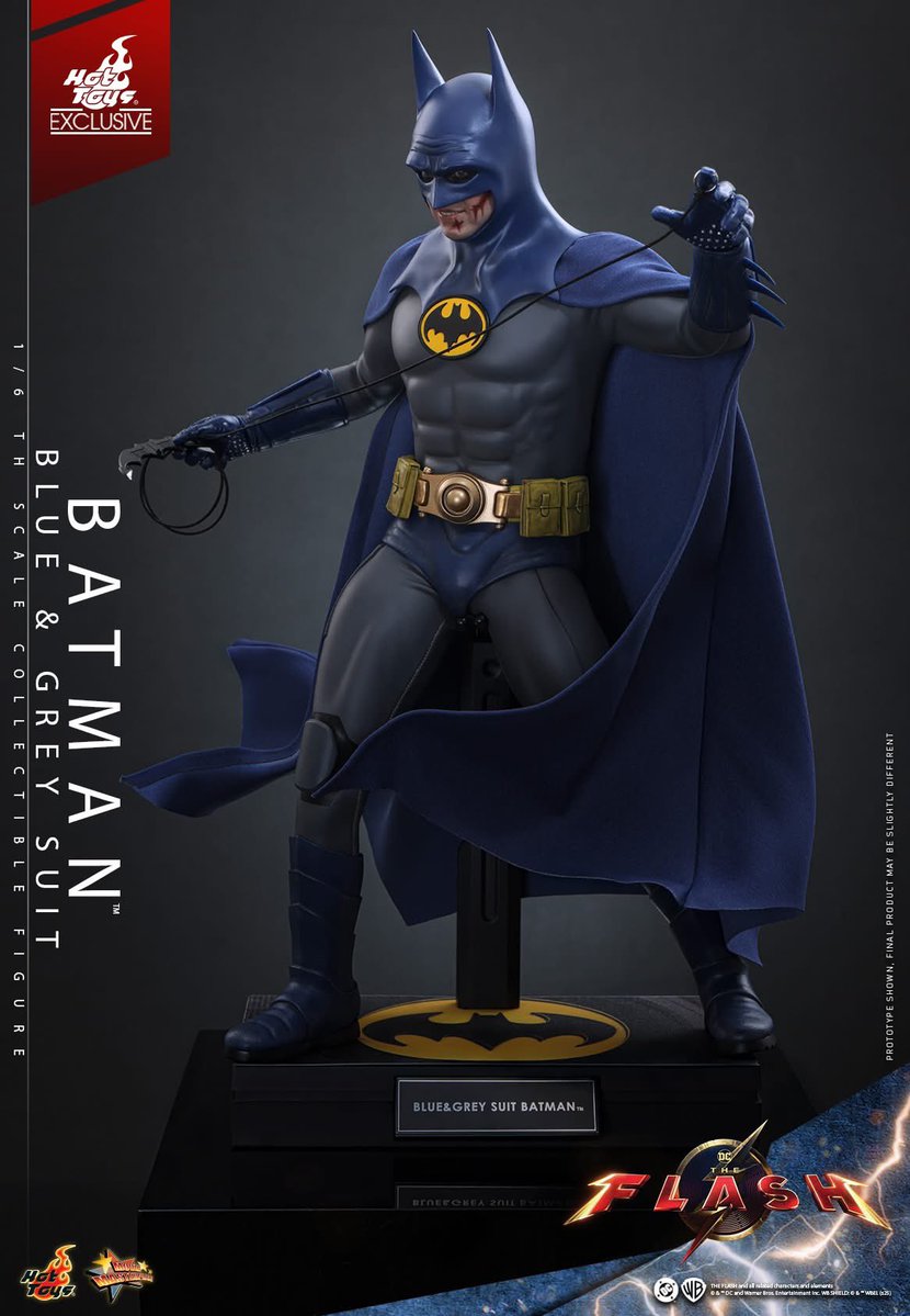 TheFilmJunkee's tweet image. Wait...Hot Toys is releasing a figure of Michael Keaton&apos;s Batman in the blue and grey batsuit, and the Batman 89 emblem??? 😱
